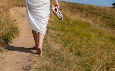 barefoot